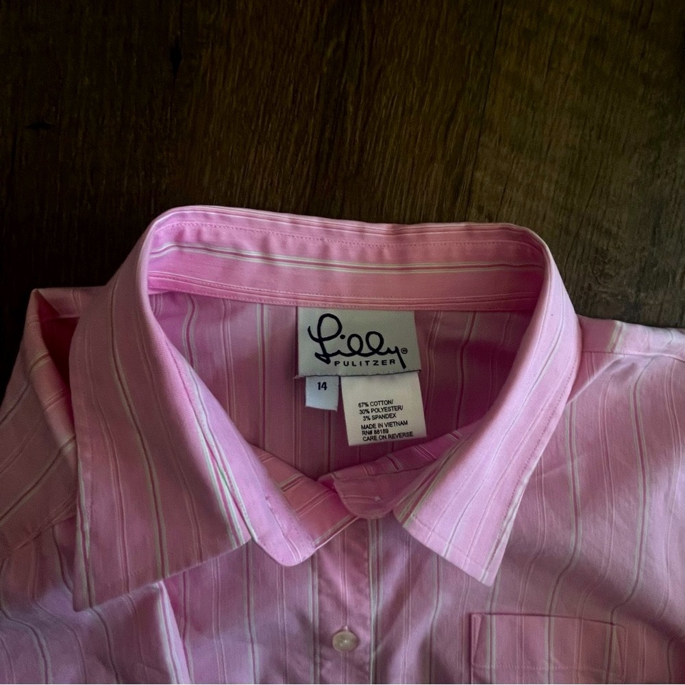 Lilly Pulitzer Pink Vintage Button Down - Picture 3 of 4